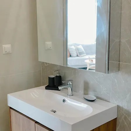 Apartment Ocean Breeze