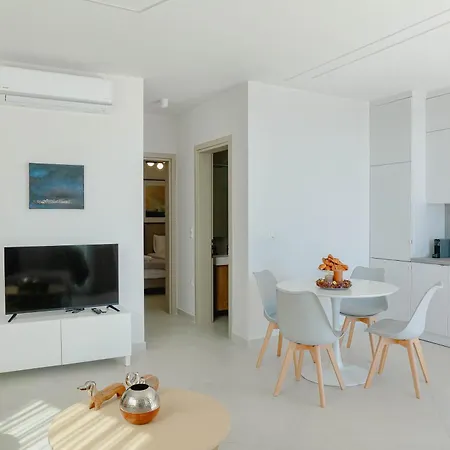 Ocean Breeze Chrisi Ammoudia