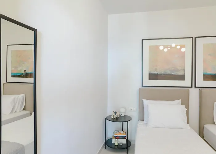 Ocean Breeze Chrisi Ammoudia